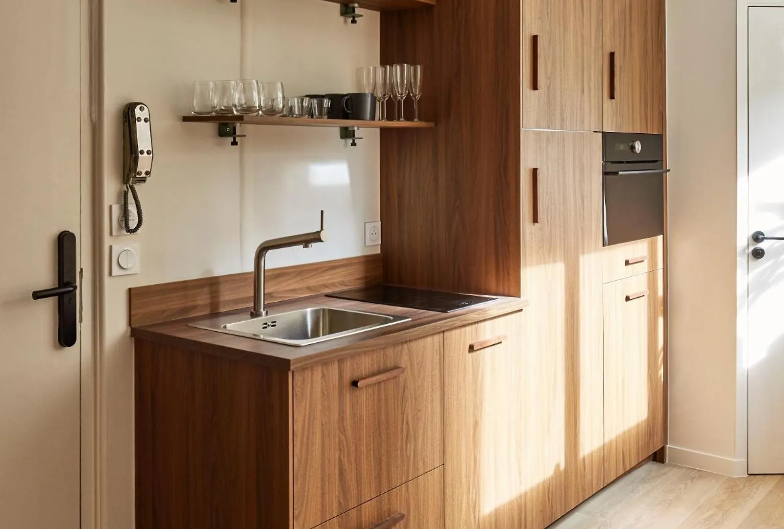 Stylish 2Br & 2Ba With Private Terrace Apartment Paris